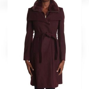 NEW WITH TAGS NEVER WORN Sam Edelman wool faux fur belted coat, size 6, wine